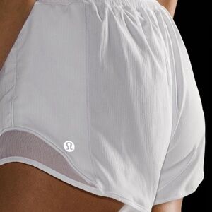 Lululemon hotty hot size 8